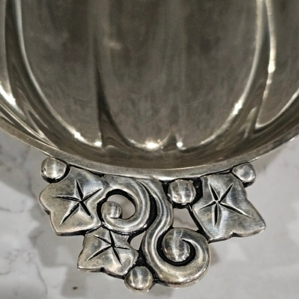 Tiffany & Co Sterling Silver 925 Footed Bowl Candy Dish Pattern 22974